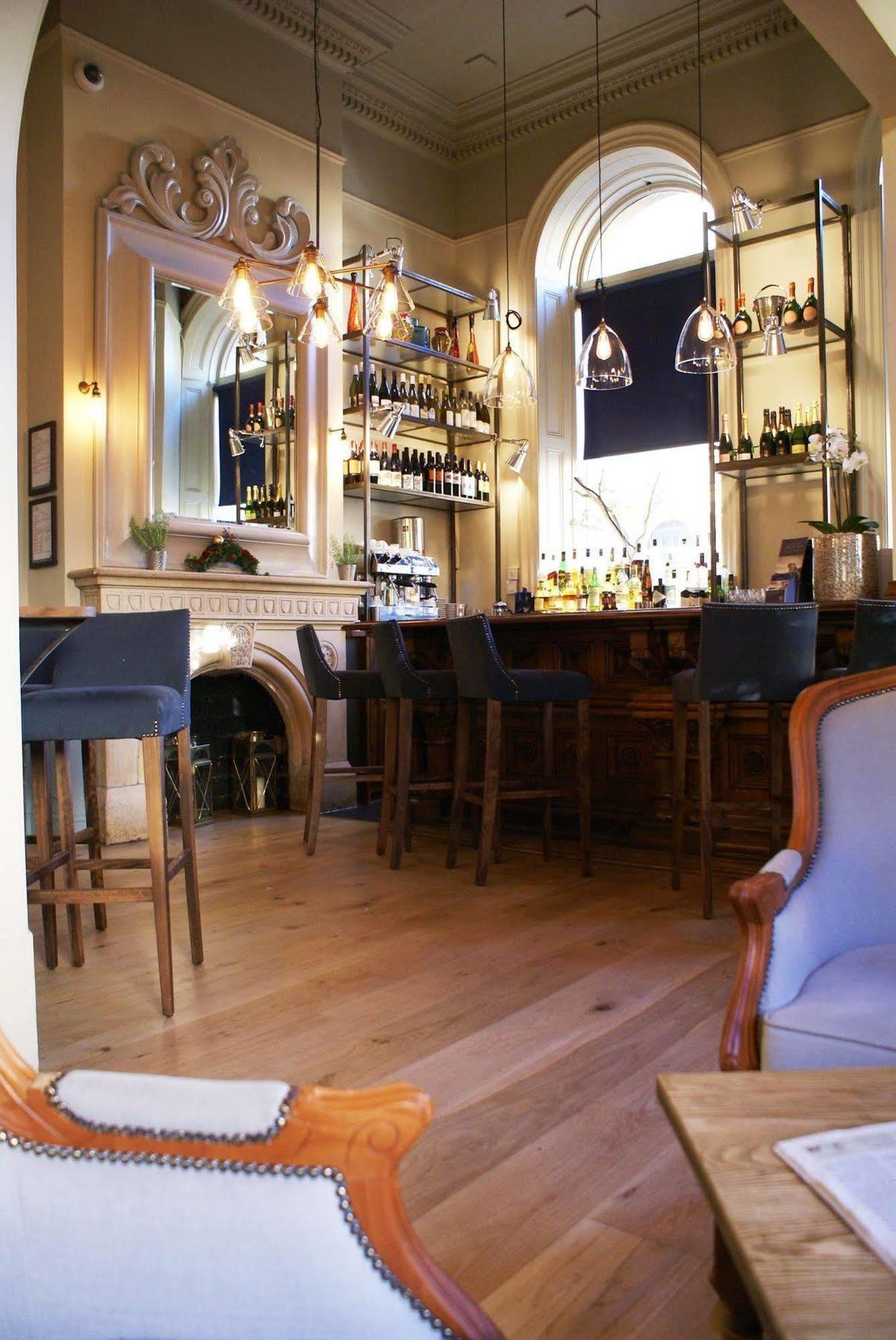 Loch Fyne Hotel And Restaurant 바스 외부 사진